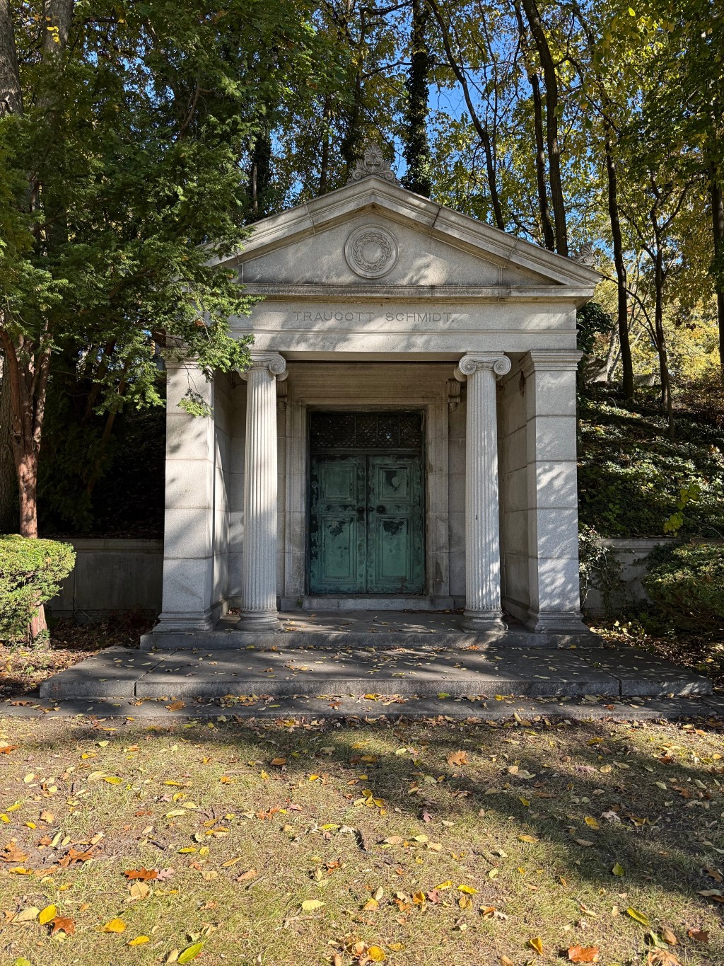 Elmwood Historic Cemetery